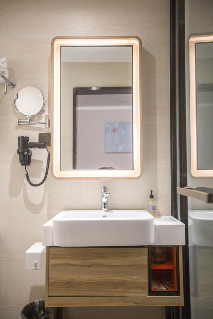 Hanting Premium Hotel Shanghai Plaza 66 Zewnętrze zdjęcie